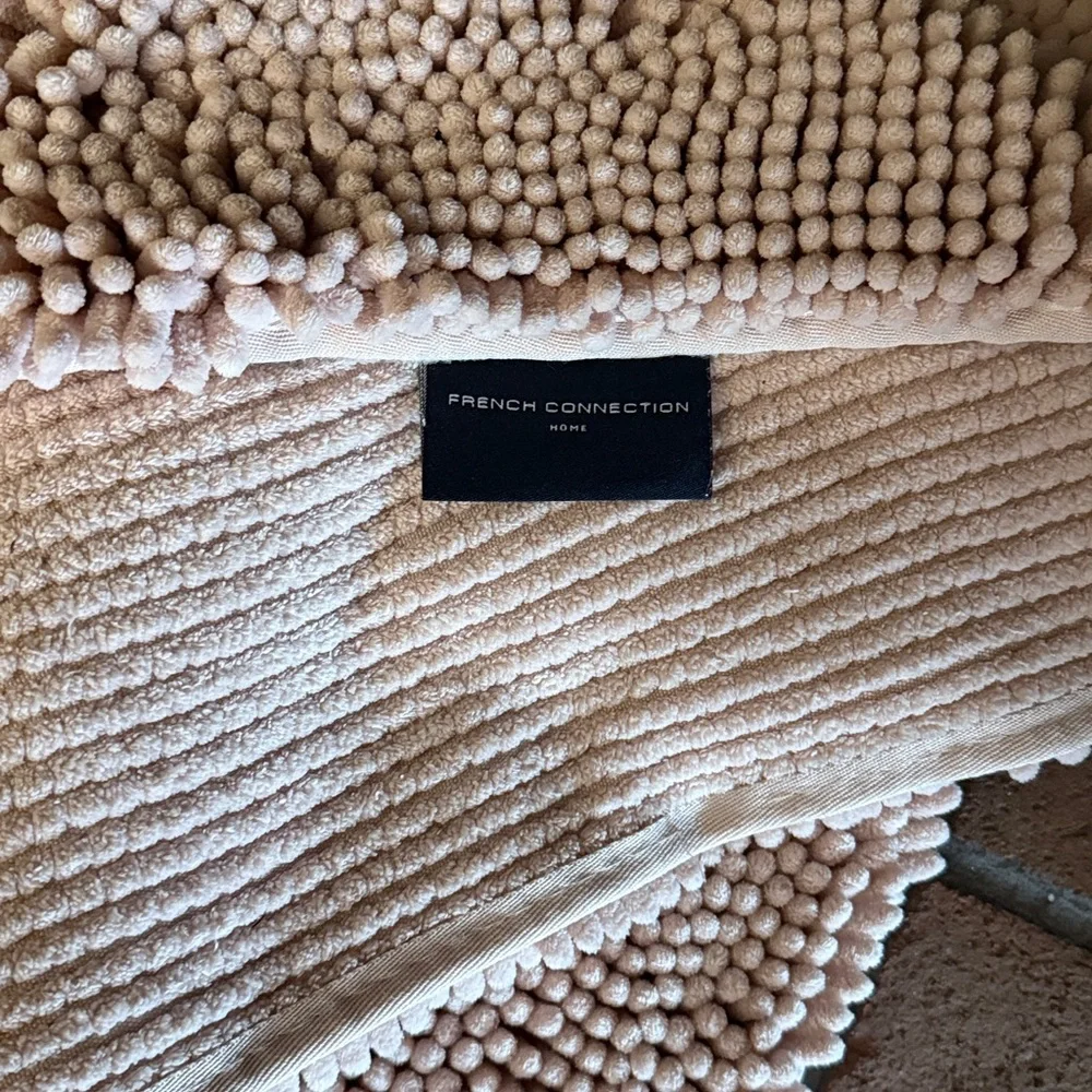 French Connection Chenille bath Rug, 24”x18”